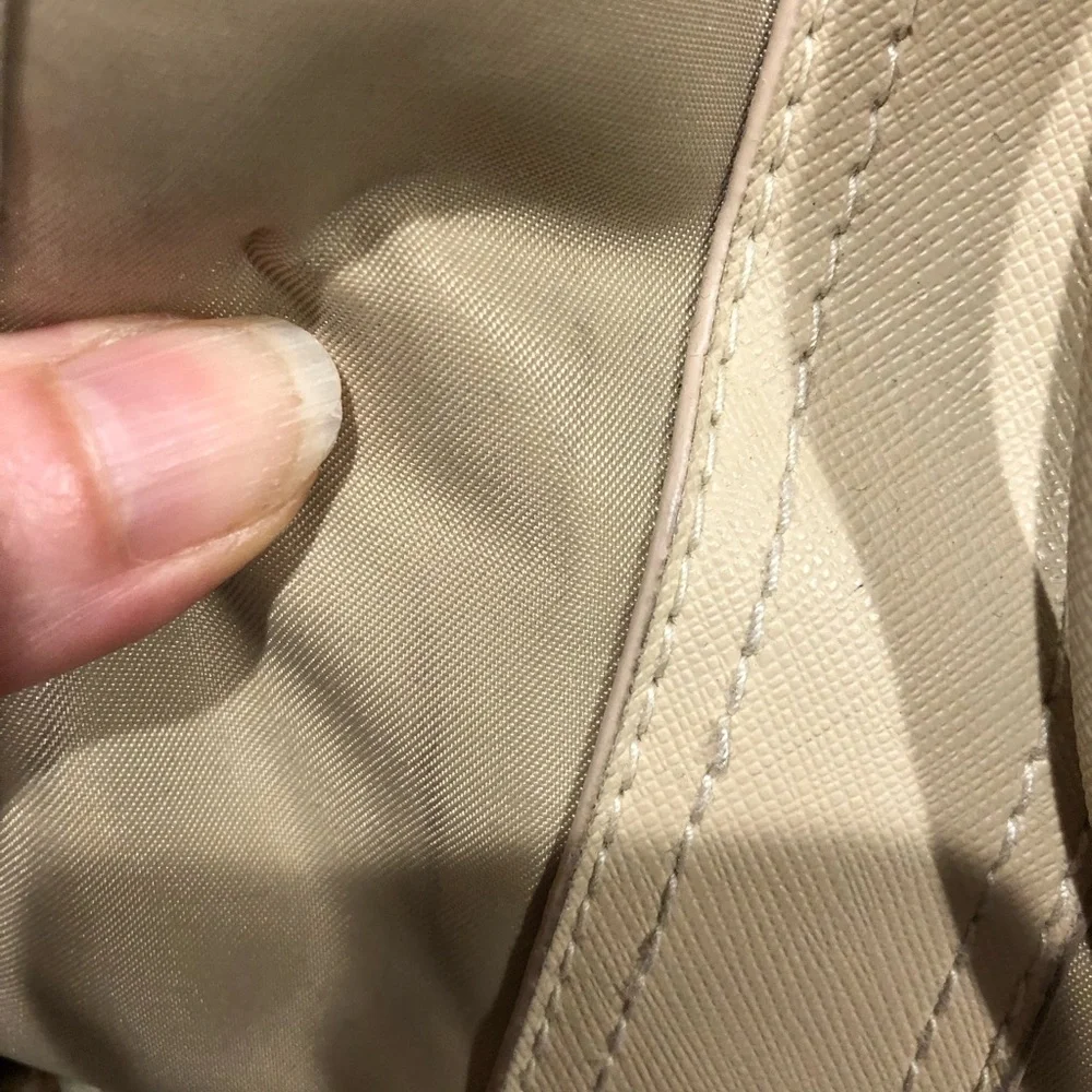 Victoria’s Secret Bag - Picture 3 of 10